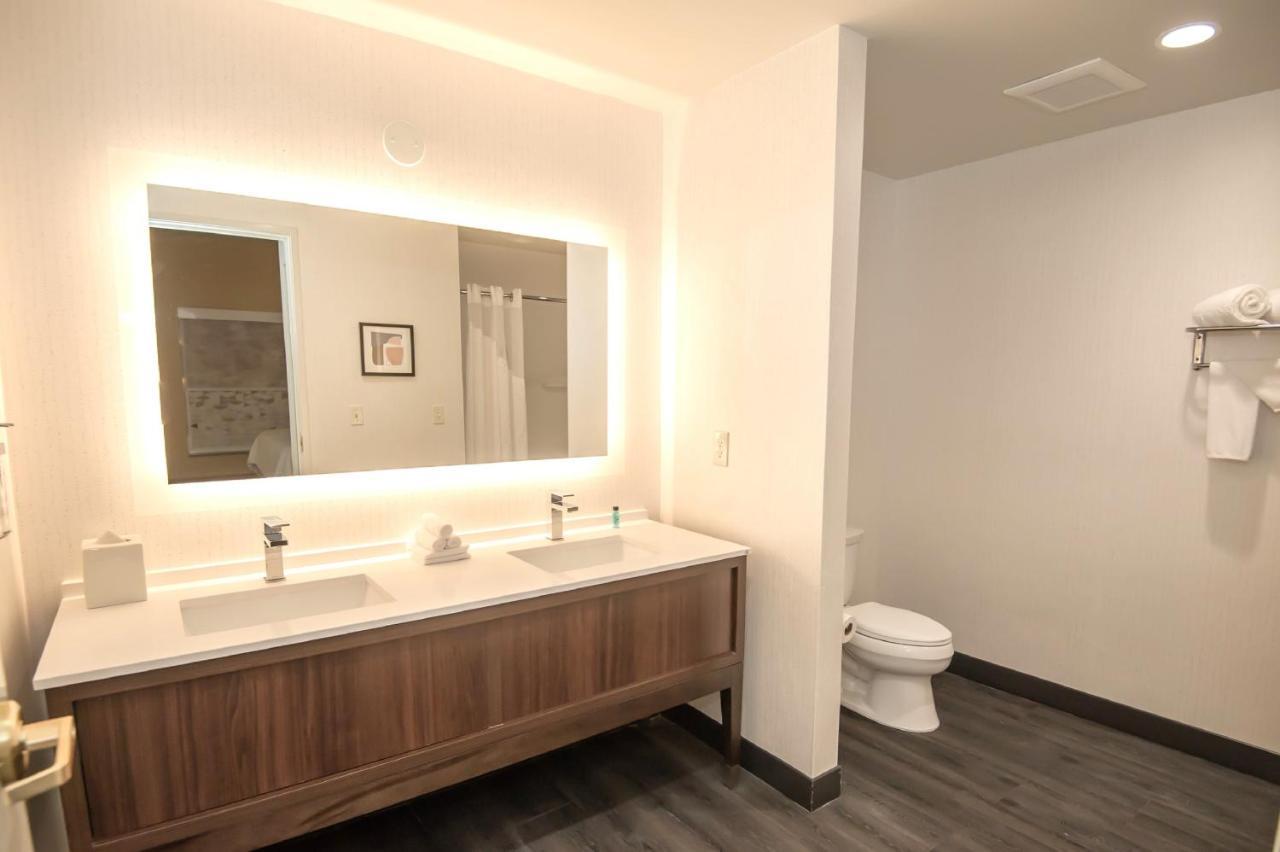 Holiday Inn Oakland Airport By Ihg Εξωτερικό φωτογραφία