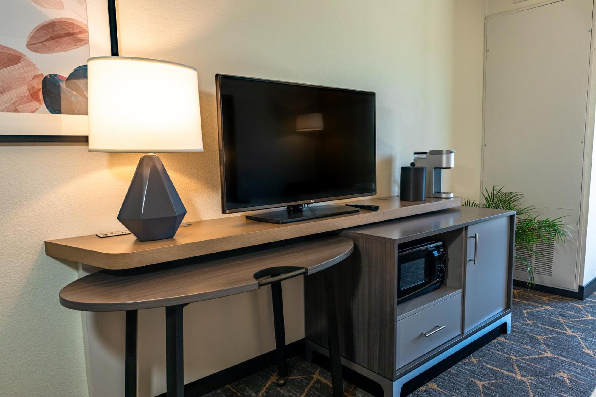 Holiday Inn Oakland Airport By Ihg Εξωτερικό φωτογραφία